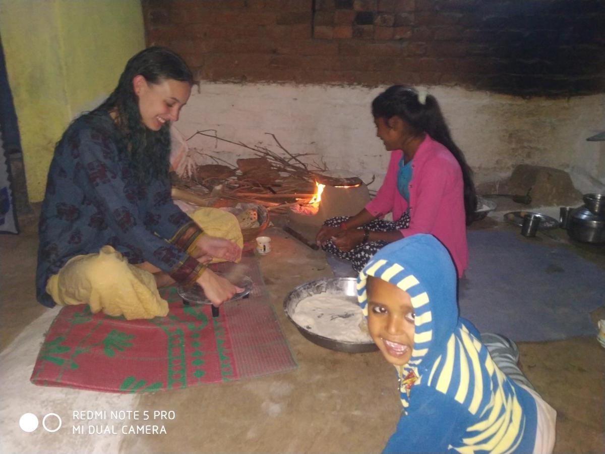 אורצ'ה Homes Of India מראה חיצוני תמונה